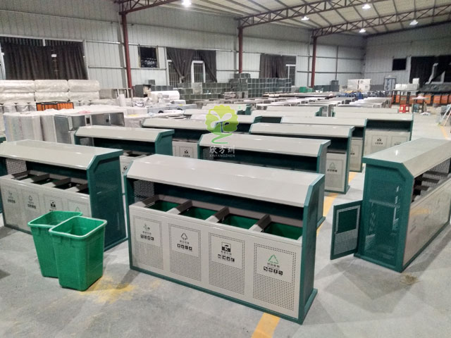 戶外鋼板四分類(lèi)垃圾桶-欣方圳戶外鋼板四分類(lèi)垃圾桶廠家